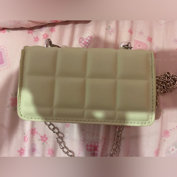 - Shein/ Mini faux pearl beaded flap chain square bag - Picture 10 of 10